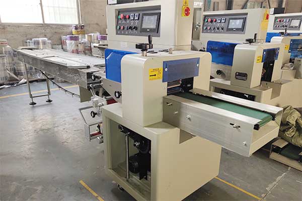 三伺服枕式深夜网站在线播放