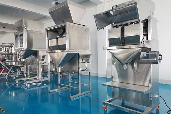 颗粒半自动深夜网站在线播放